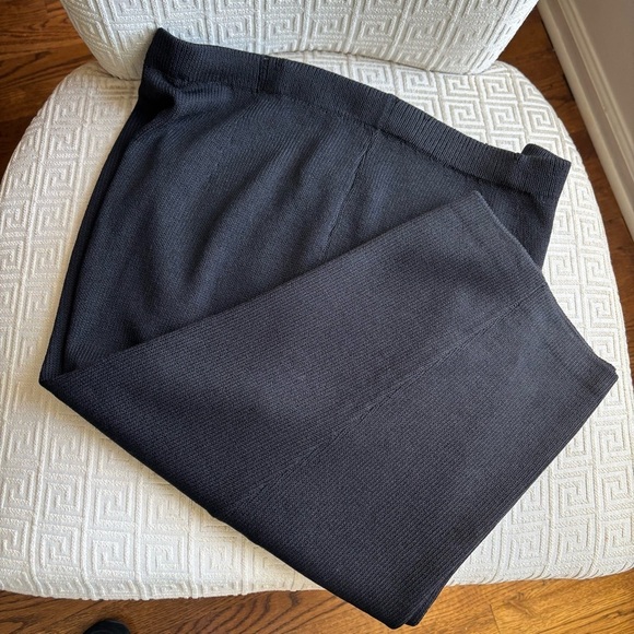 ST JOHN BLACK PANTS SIZE 8 - Picture 6 of 7